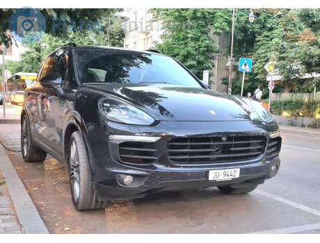 JU 9442, Porsche Cayenne