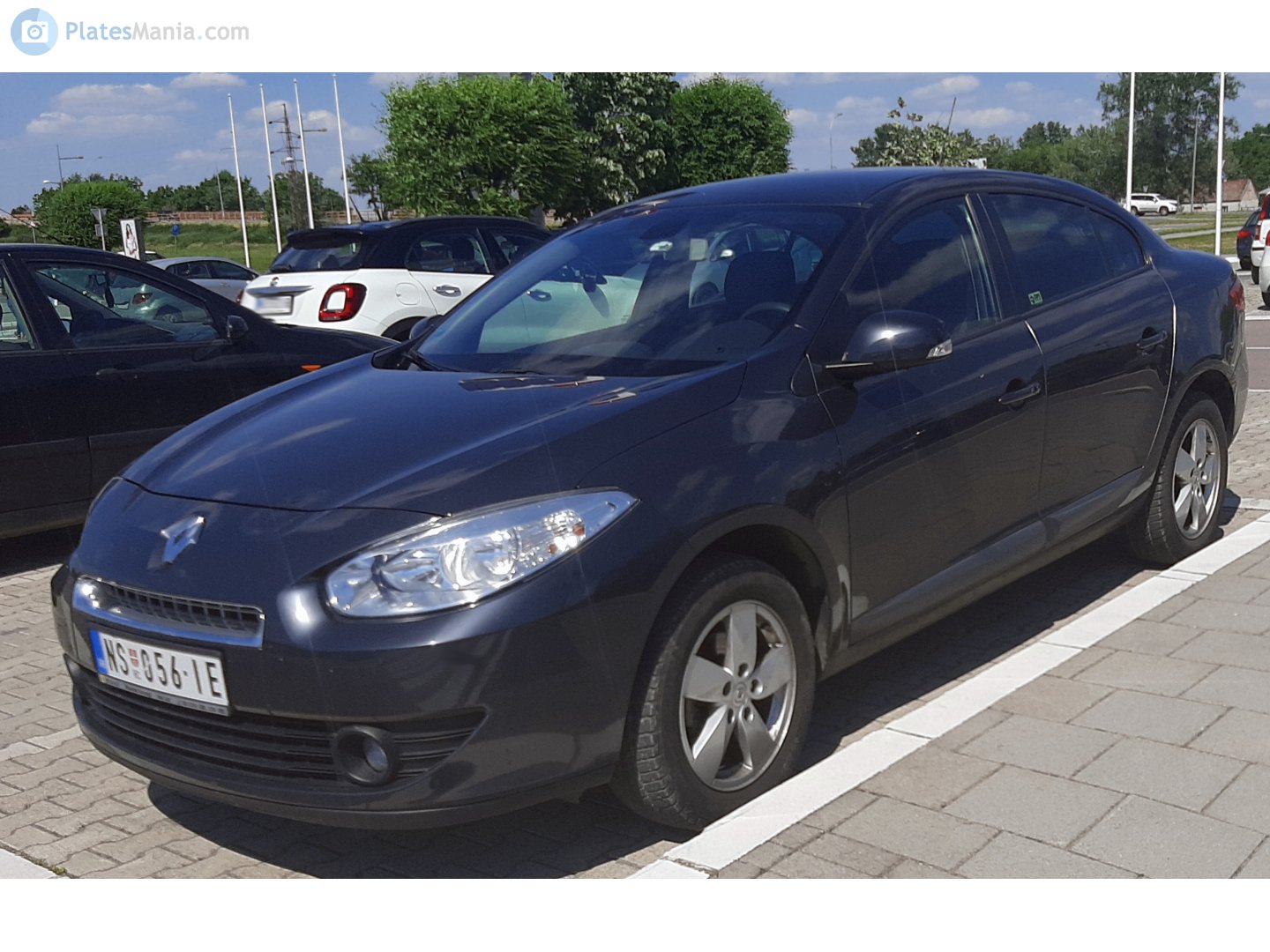 NS 056-IE, Renault Fluence 1st gen (L38), 2009–2020