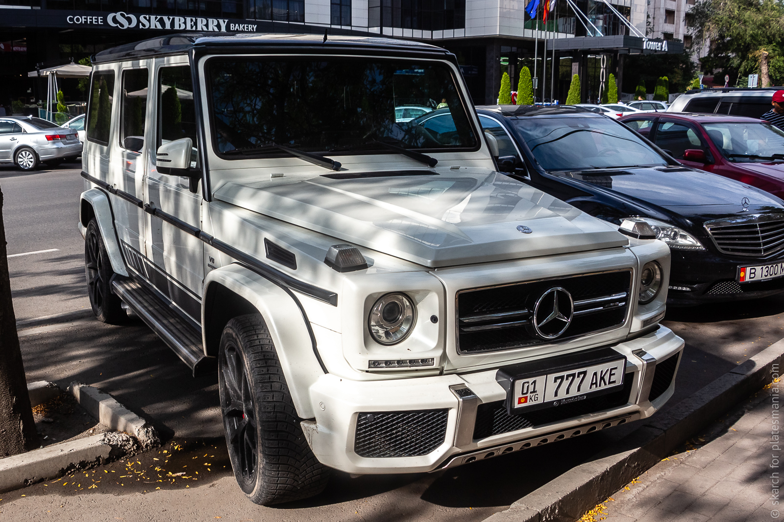 01 777 AKE, Mercedes-Benz G-Klasse 1st gen 5-door SUV (W463), 1990–2018