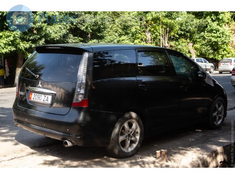 2090 ZA, Mitsubishi Grandis