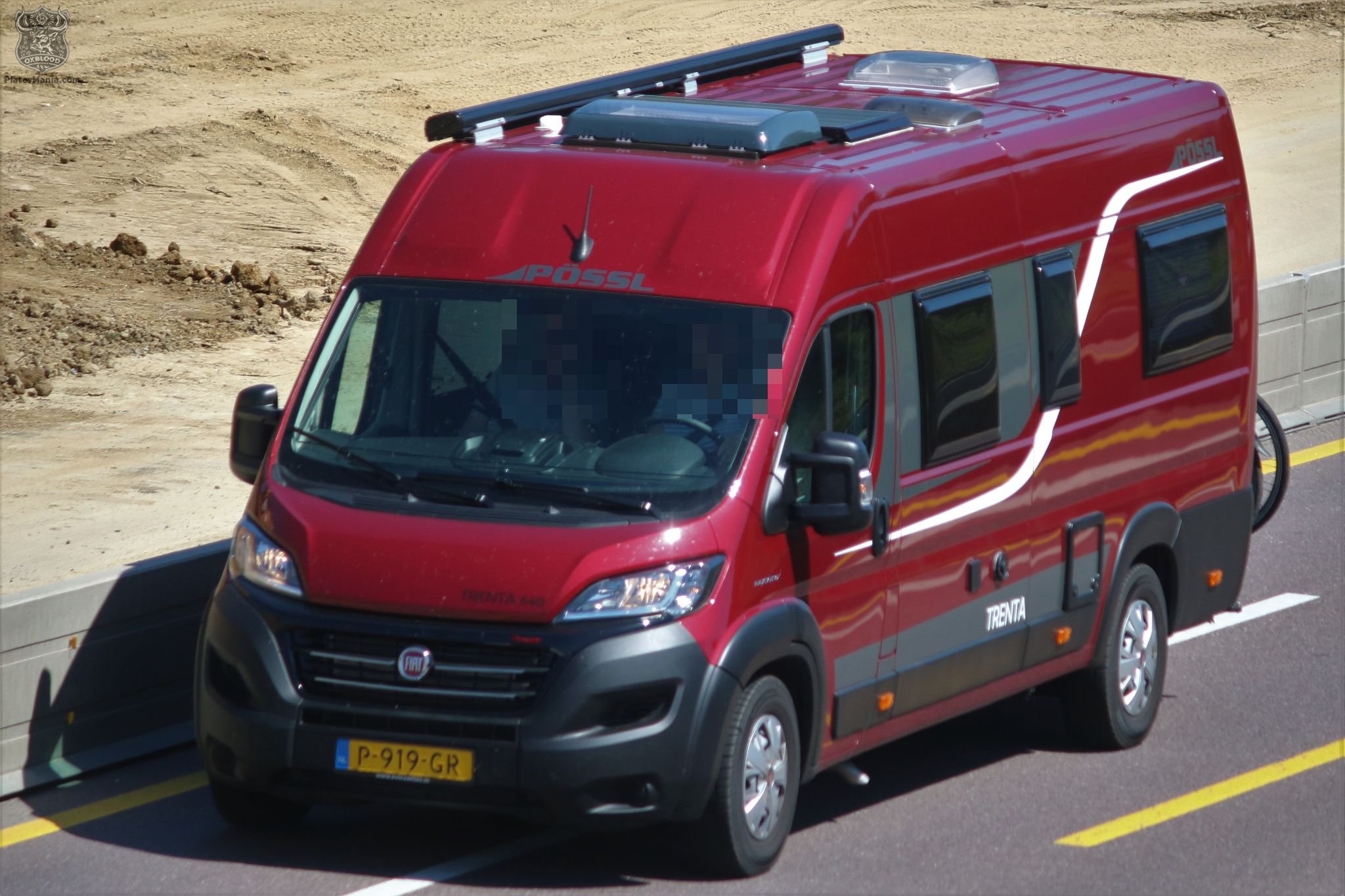 P-919-GR, Pössl Trenta 