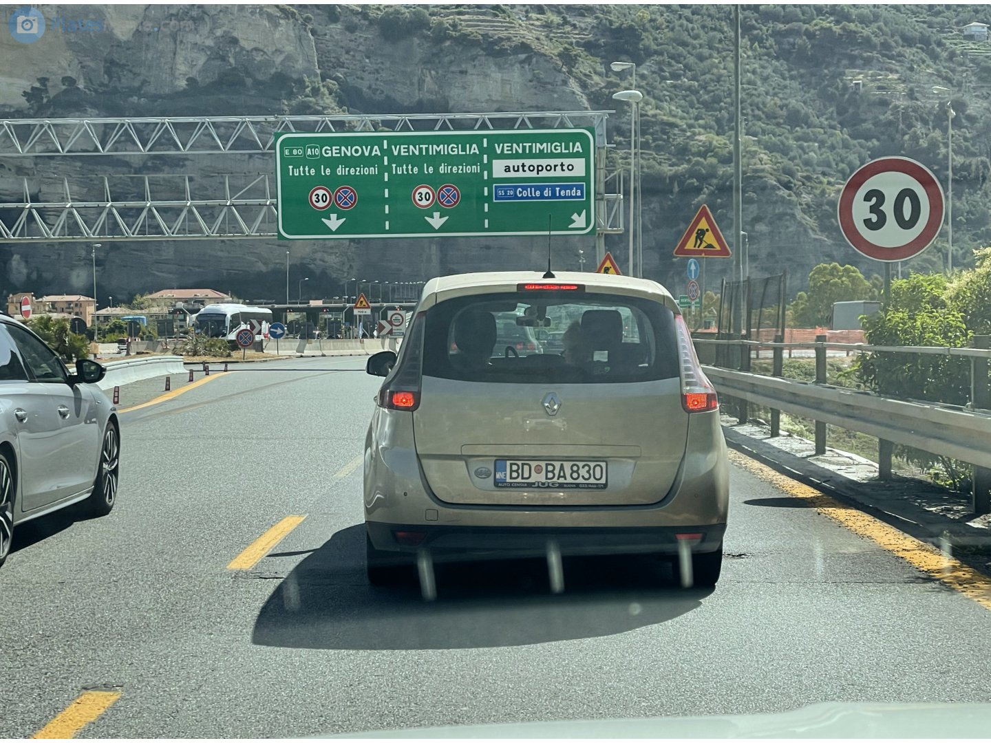 BD BA830, Renault Scénic 3rd gen Grand (R95), 2009–2016