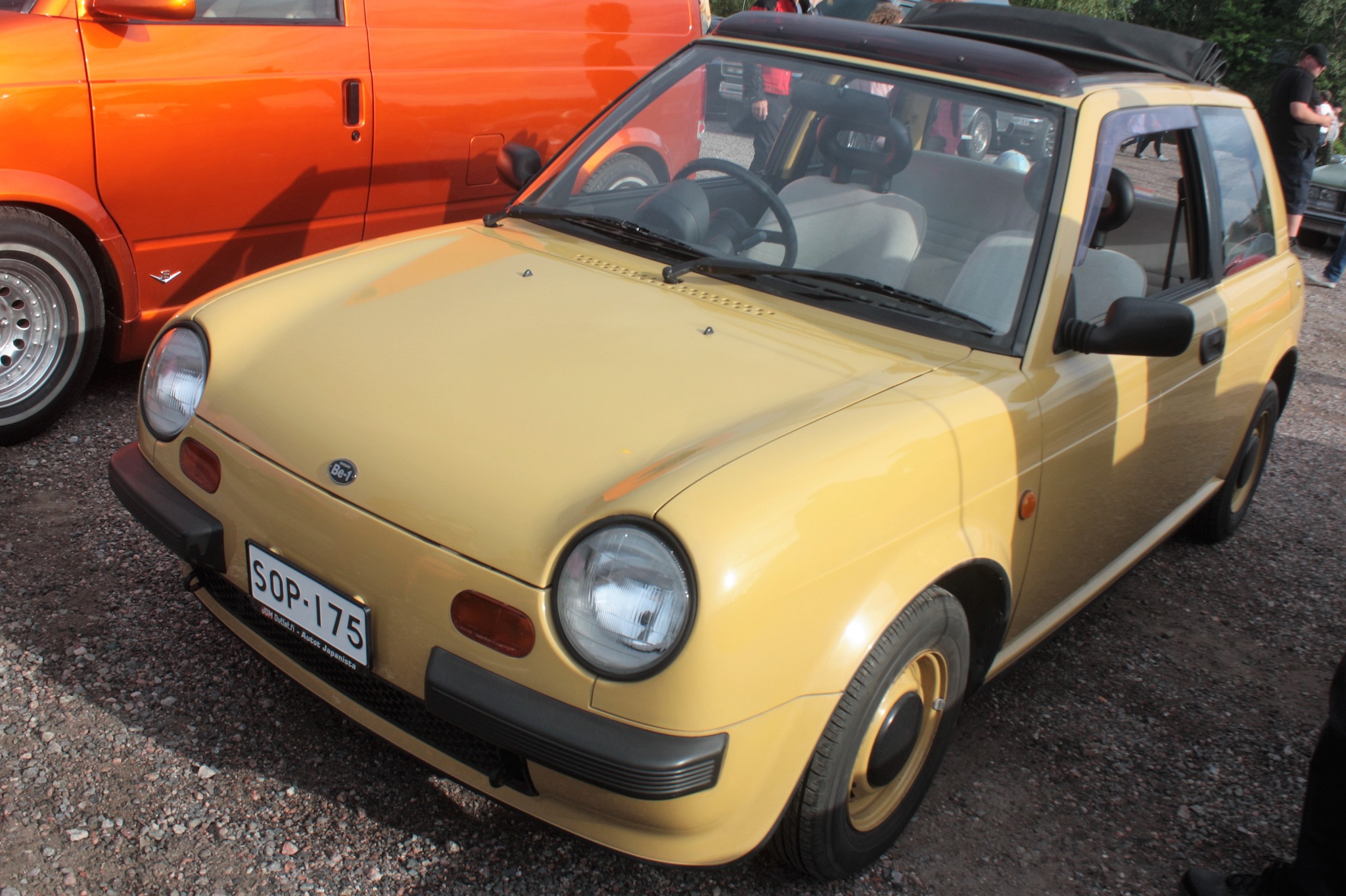 SOP-175, Nissan Be-1 1st gen Canvas Top (BK10), 1987–1988