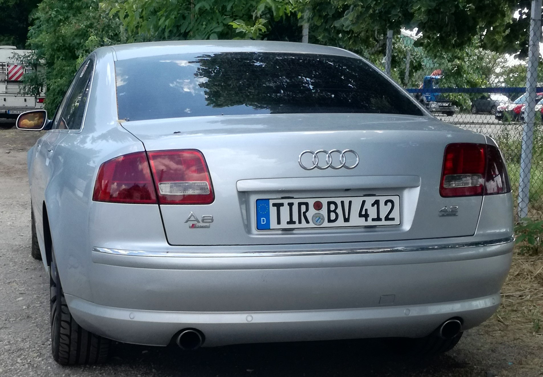 TIR BV 412, Audi A8 2nd gen (D3/4E2/4E8), 2002–2010