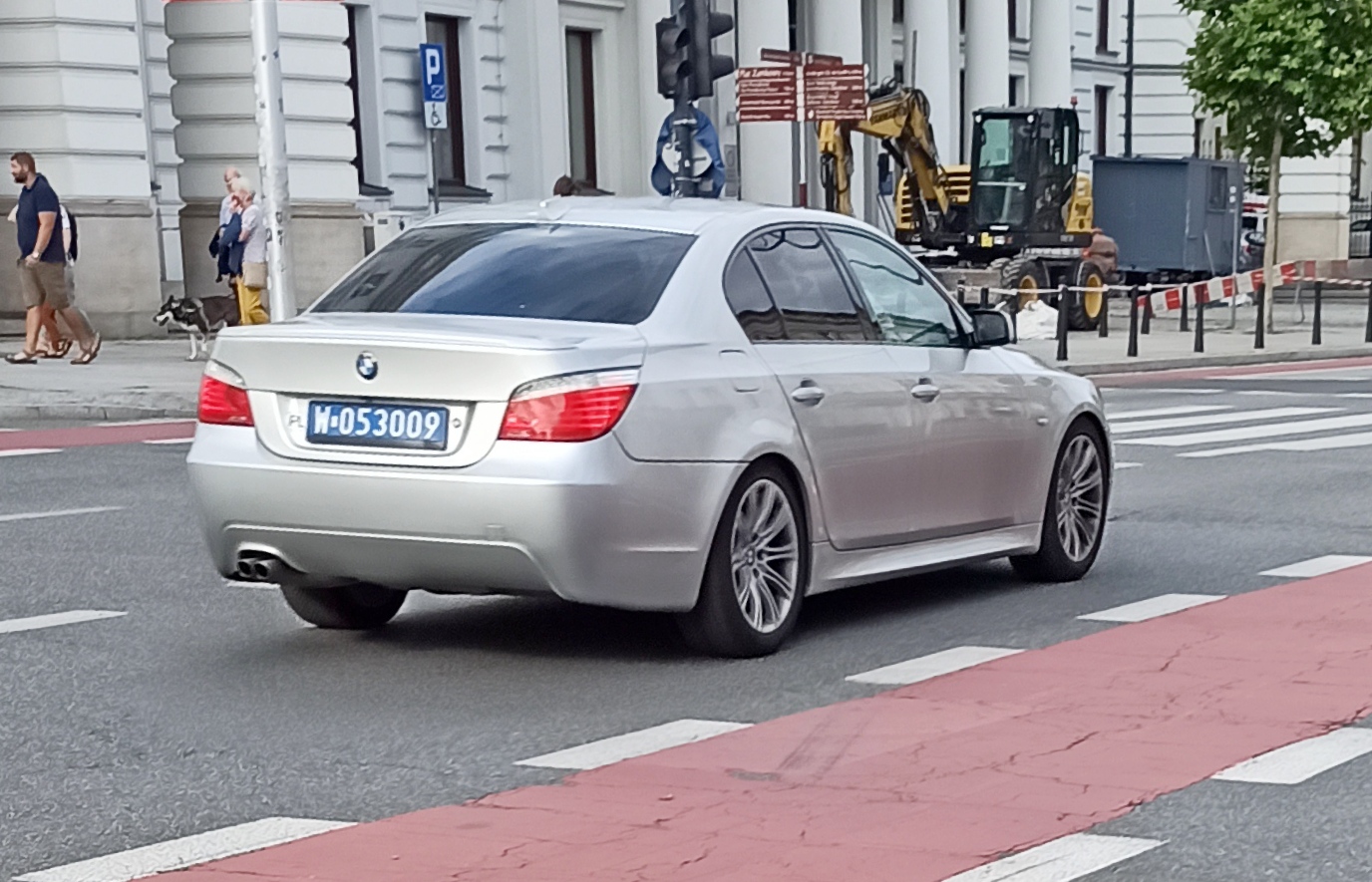 W 053009, BMW 5 Series 5th gen Sedan (E60), 2003–2010