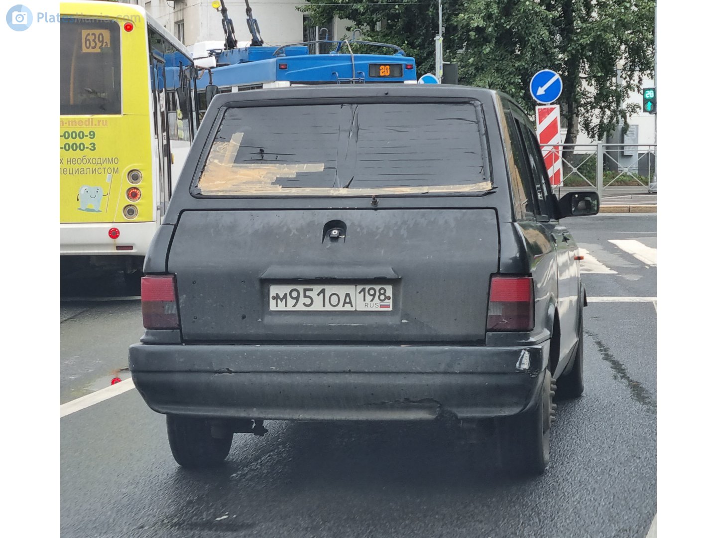 м 951 оа 198, Metrocab Series II 