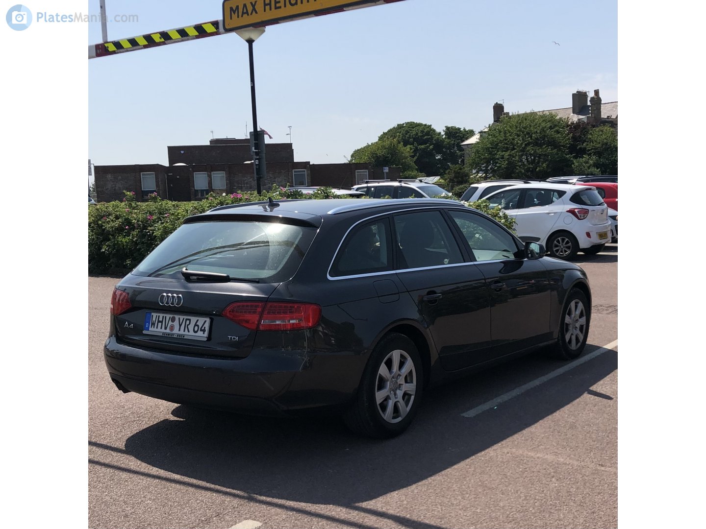 WHV YR 64, Audi A4 4th gen Avant (B8/8K5), facelift, 2012–2016