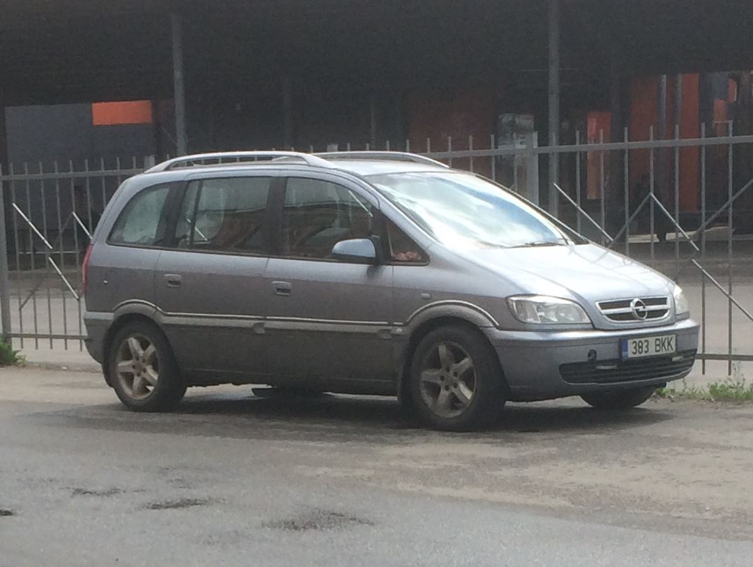 383 BKK, Opel Zafira 1st gen (A; T98), 1999–2005
