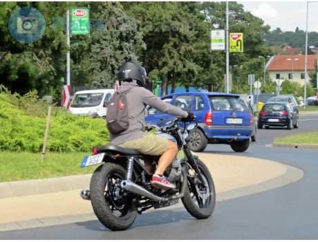 UPP-606, Moto Guzzi V35