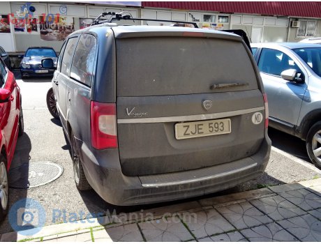 ZJE 593, Lancia Voyager