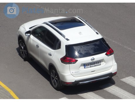 AA 0449 XA, Nissan X-Trail