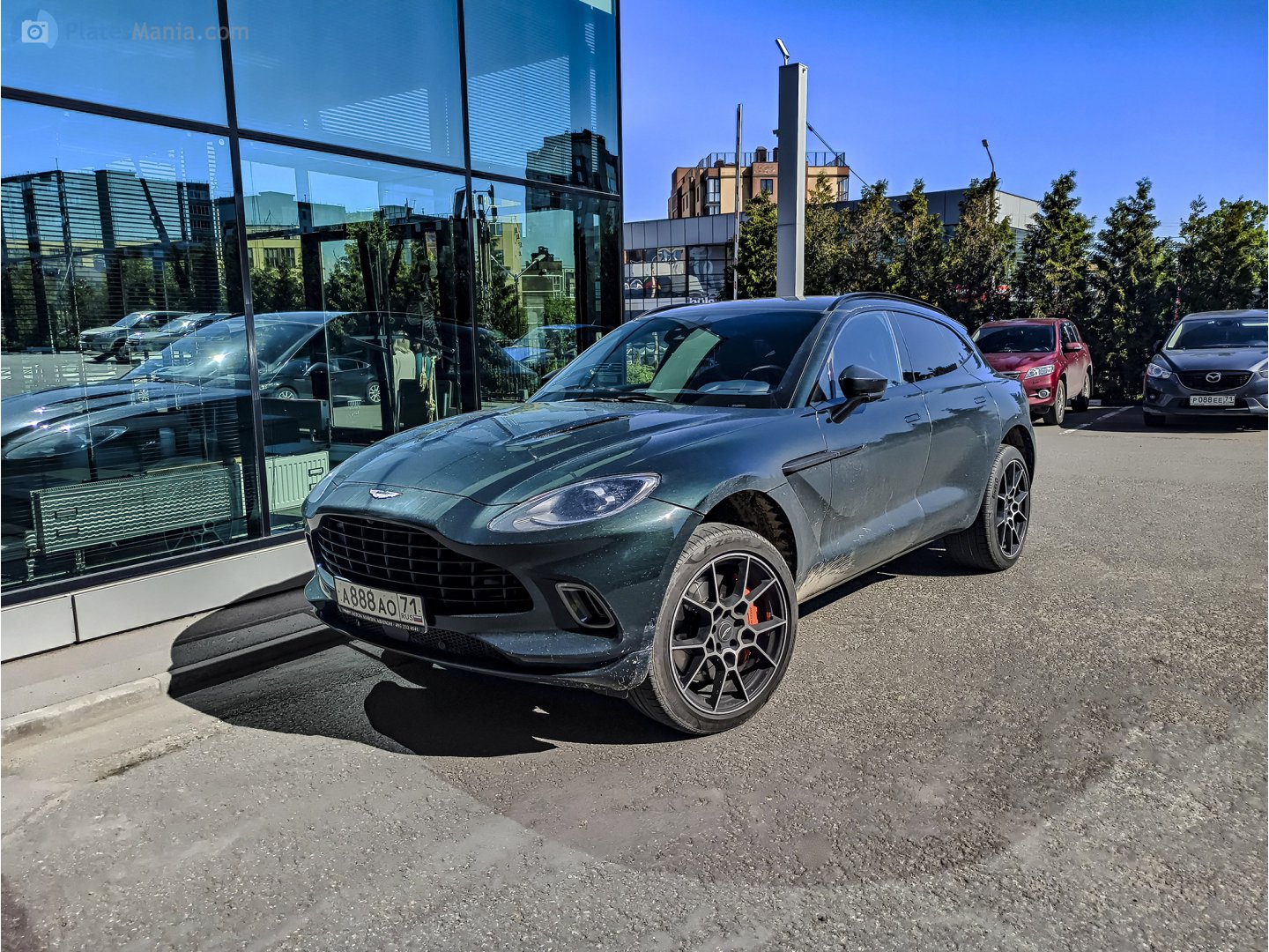 а 888 ао 71, Aston Martin DBX DBX, 2020–2024