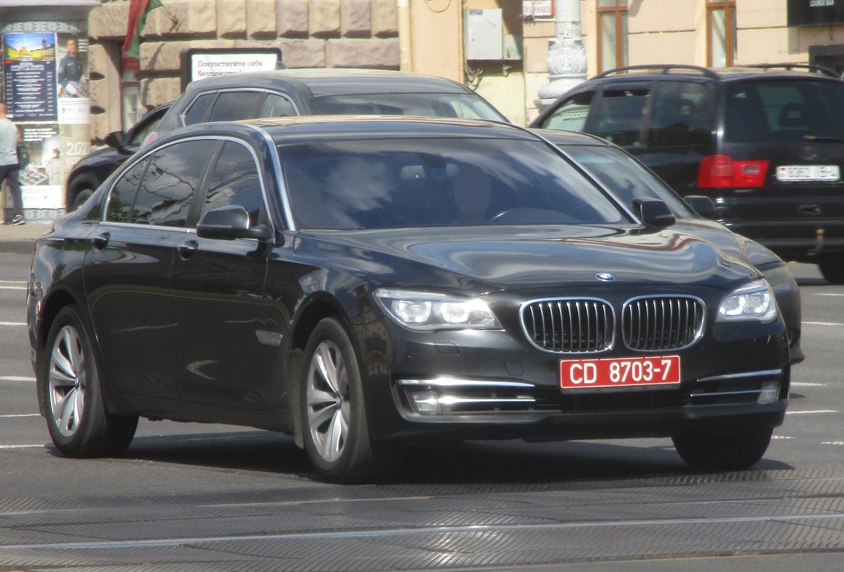 CD 8703-7, BMW 7 Series 5th gen (F01–F04), 2008–2015