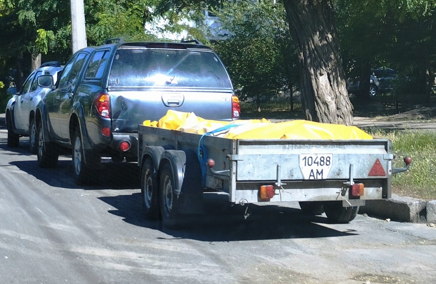 10488 AM, Treiler 8298 