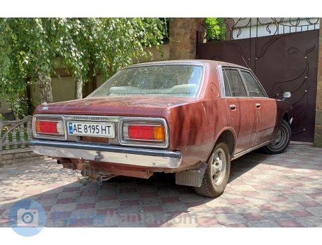 AE 8195 HT, Nissan Laurel