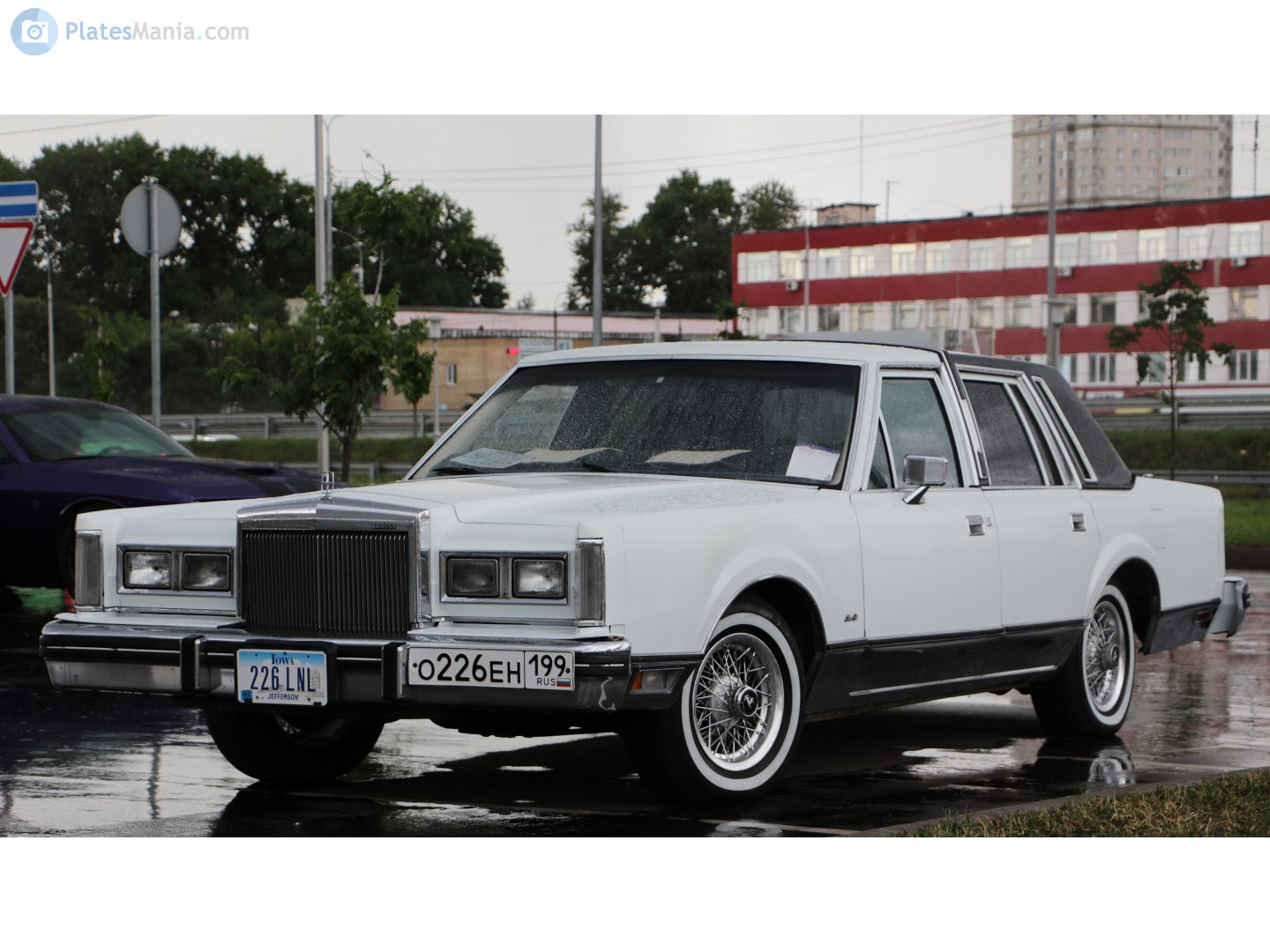 226 LNL, License plate without vehicle 