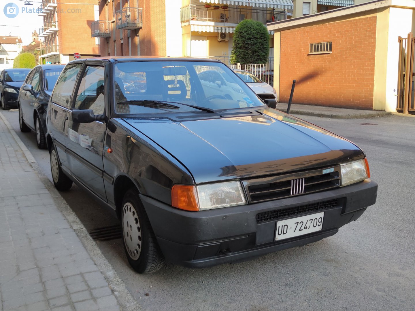 UD 724709, FIAT Uno 1st gen 3-door Hatch (146), facelift, 1989–1995 (–2003 for others)