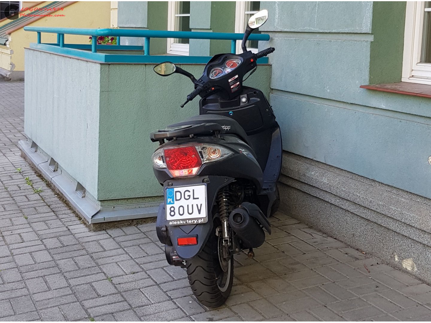 DGL 80UV, Zipp Quantum 