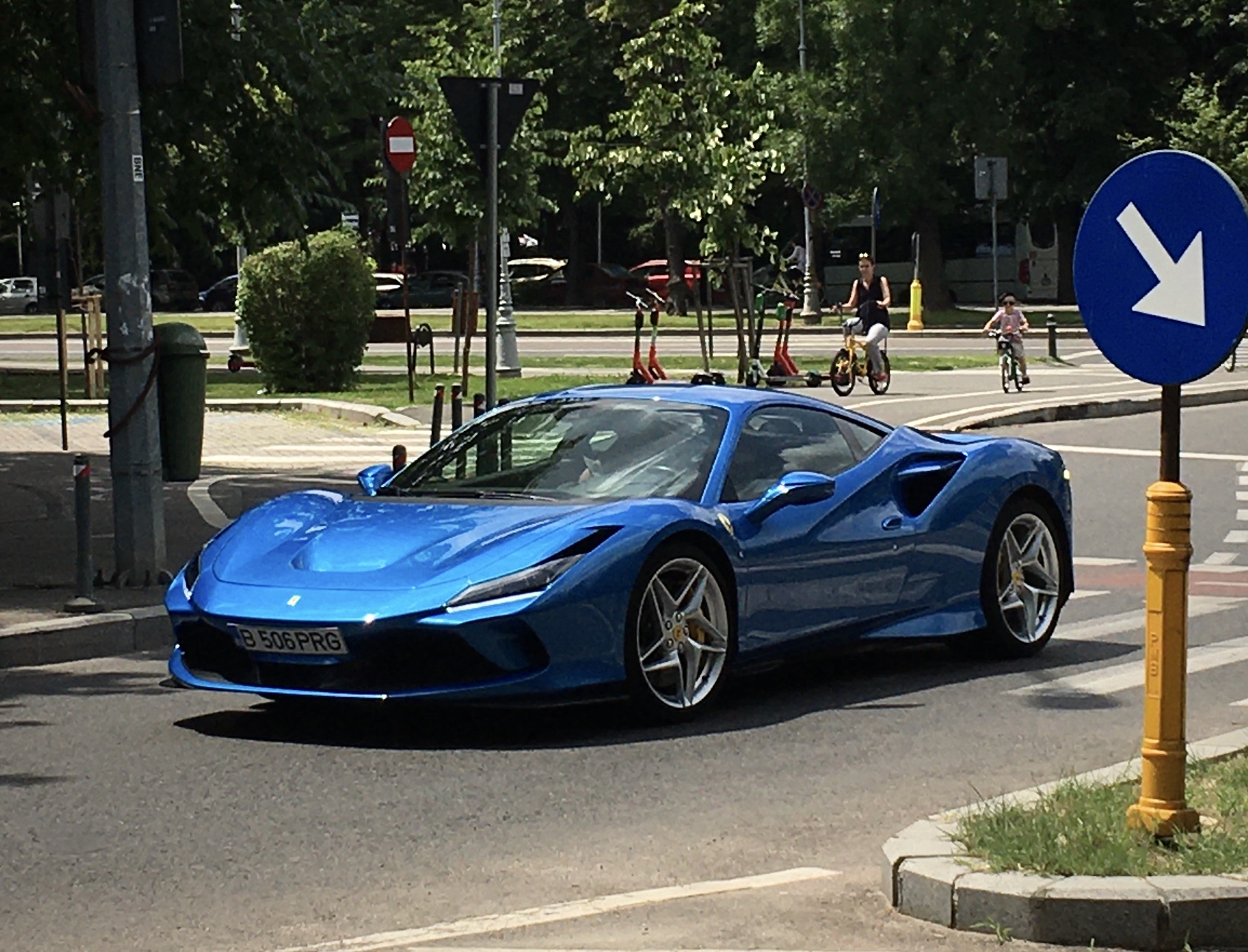 B 506 PRG, Ferrari F8 Tributo (F142), 2019–2023