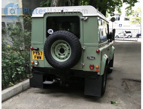 PY57 FWW, Land Rover Defender