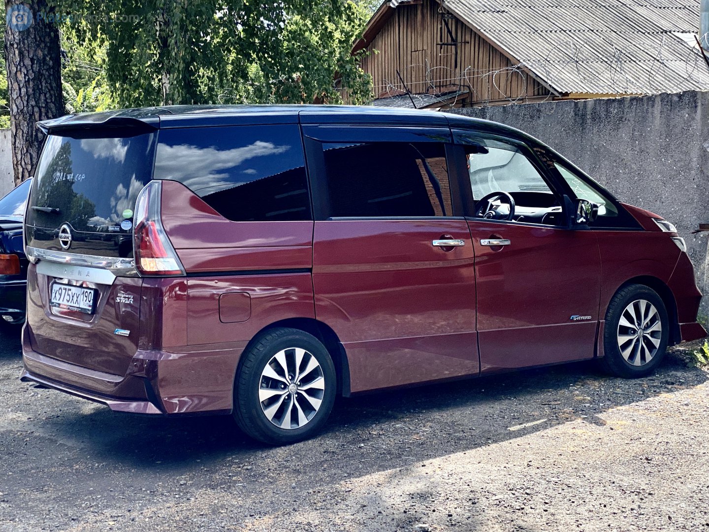 х 975 хх 190, Nissan Serena 