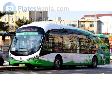 鲁F·03666D, Yinlong GTQ6**3