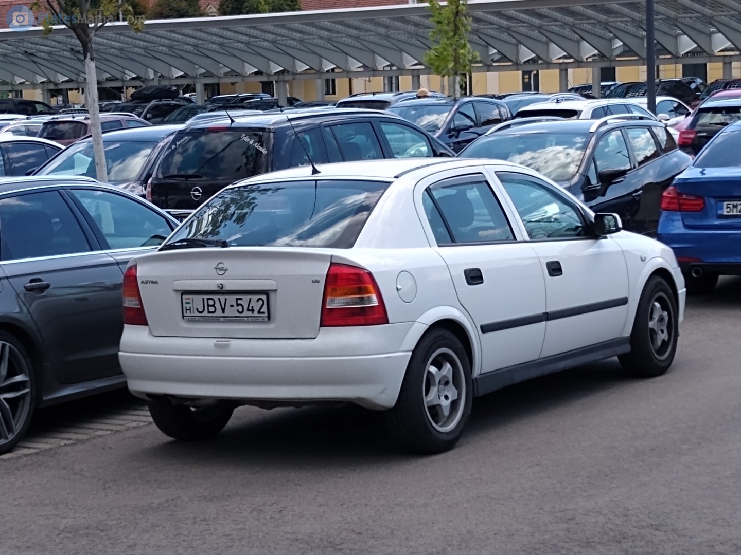JBV-542, Opel Astra 2nd gen 5-door Hatch (G; T98), 1998–2009