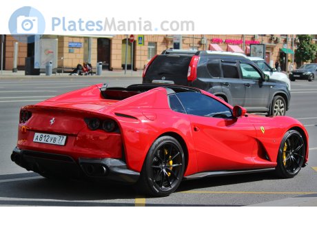 а812ув77, Ferrari 812