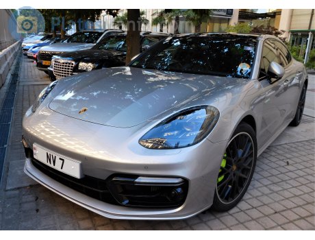 NV 7, Porsche Panamera