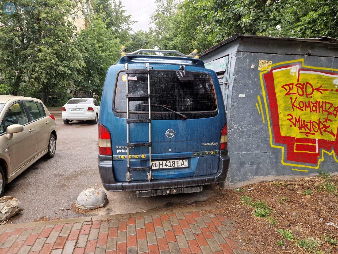 90 H 418 EA, SsangYong (KGM) Istana 1st gen, 1995–2004