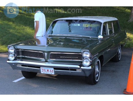 3YLM 44, Pontiac Bonneville