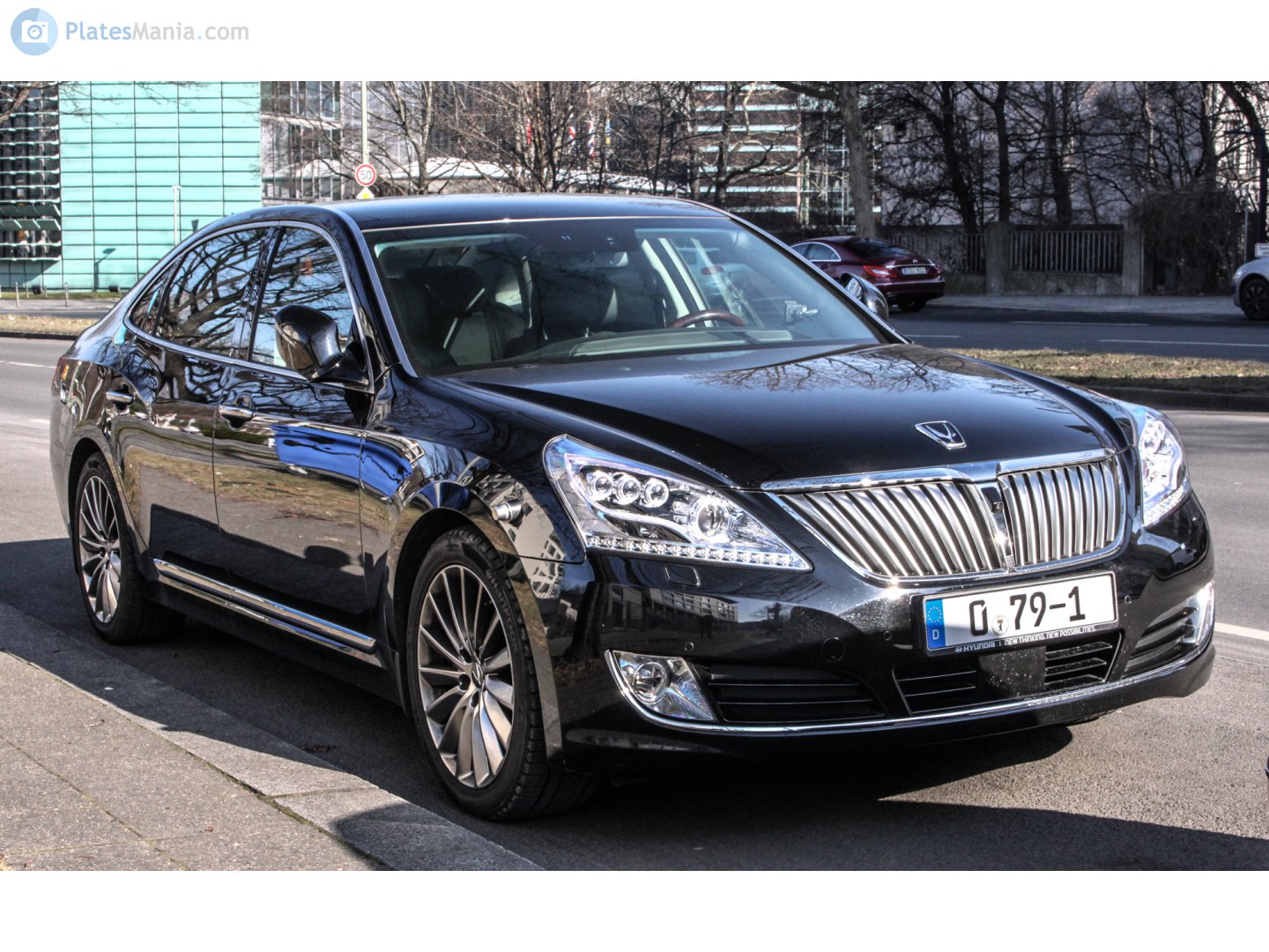 0 79-1, Hyundai Equus 2nd gen (VI), 2009–2016