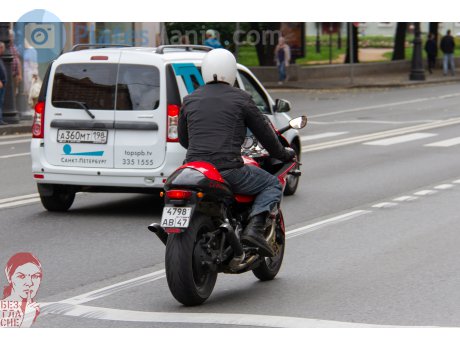 4798 ав 47, Moto Guzzi V11