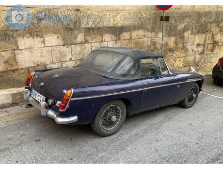 MGB 018, MG B