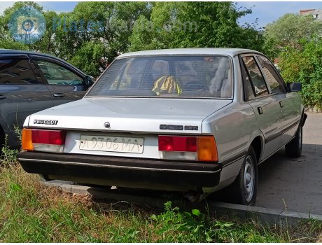 а 9306 МЛ, Peugeot 505