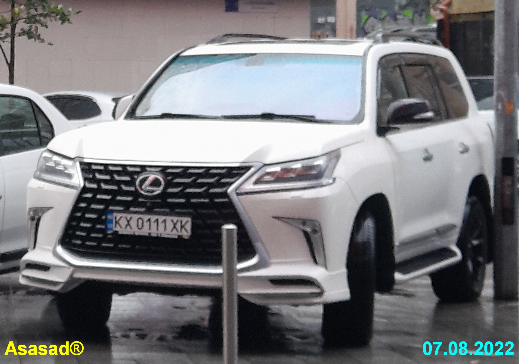 KX 0111 XK, Lexus LX 3rd gen (J200), 2nd facelift, 2015–2021