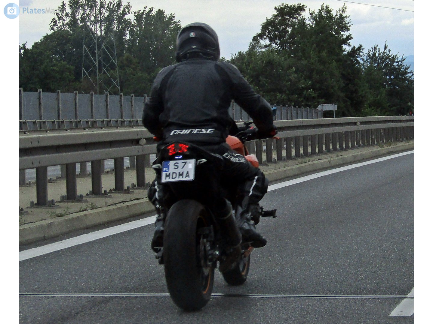 S7 MDMA, Kawasaki Z800 