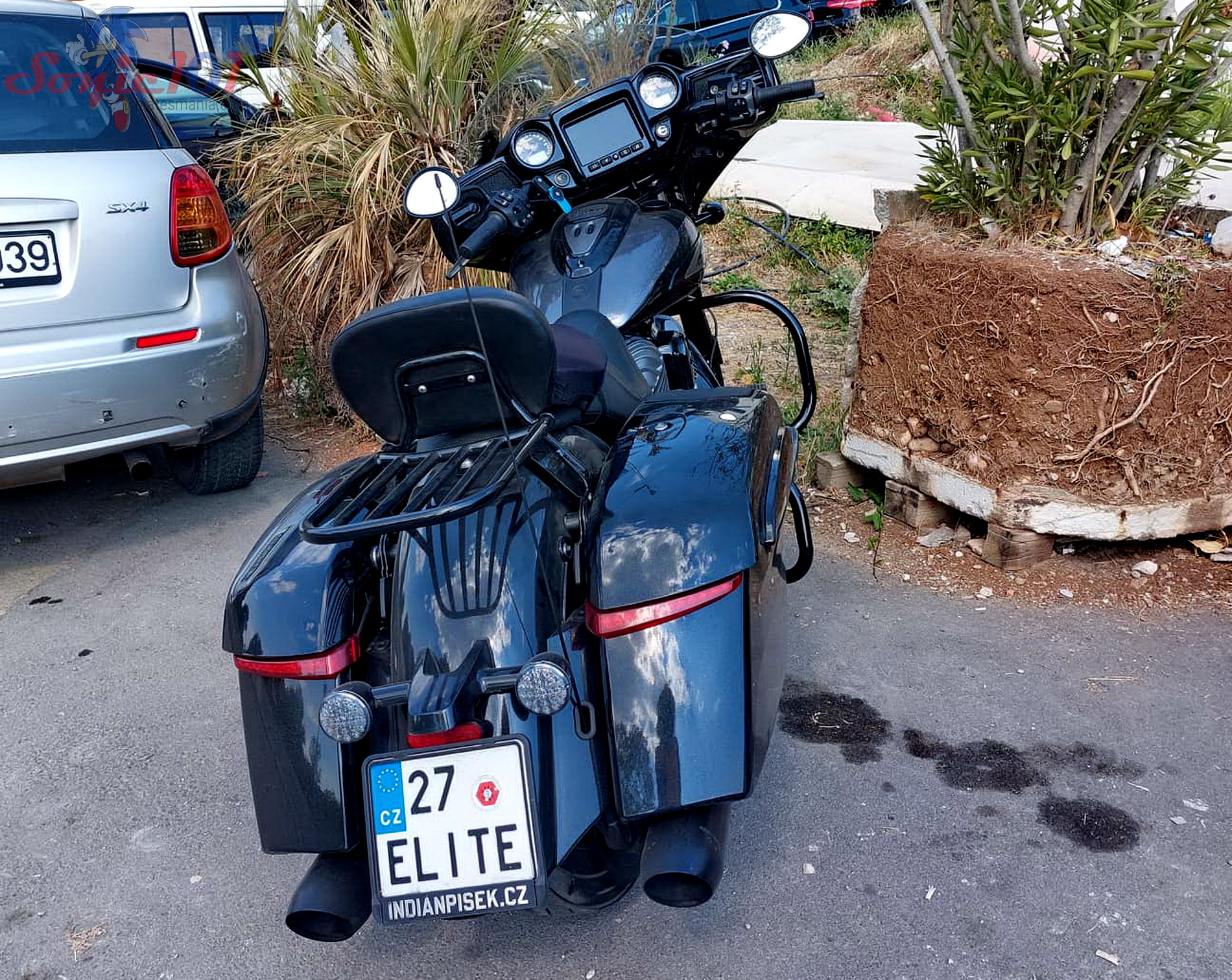 27 ELITE, Indian Chieftain 