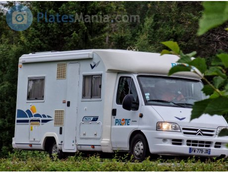 FW-779-JX, Pilote P-Series