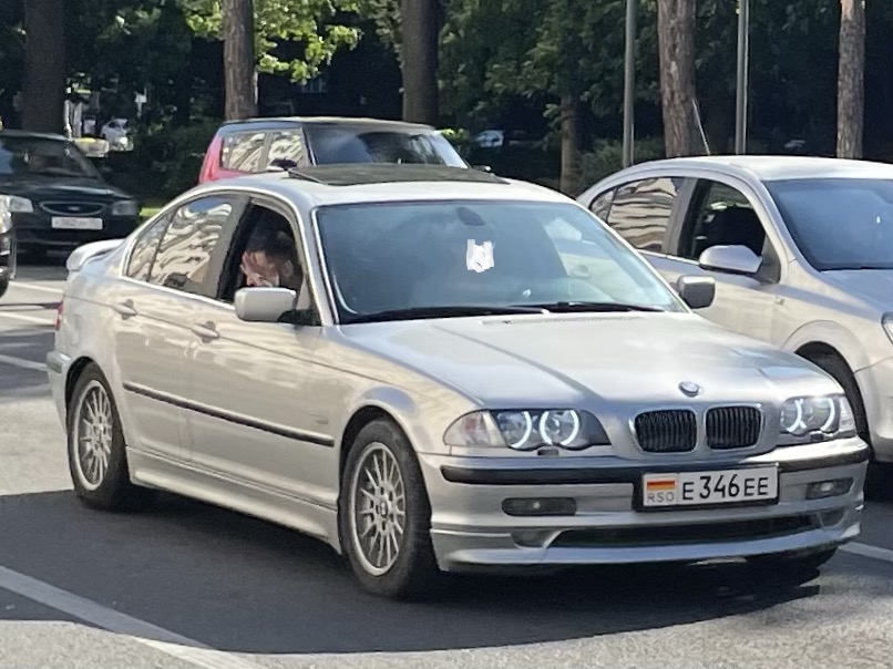 е 346 ее, BMW 3 Series 4th gen Sedan (E46), 1998–2005