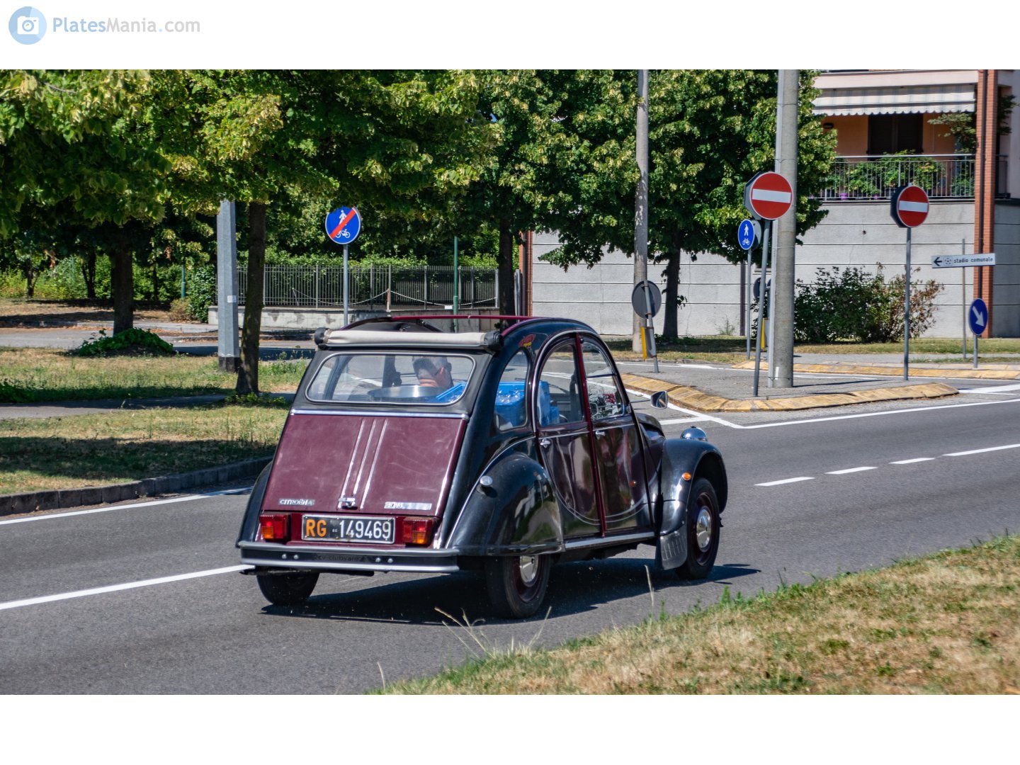 RG 149469, Citroёn 2CV 1st gen Sedan, 1949–1990