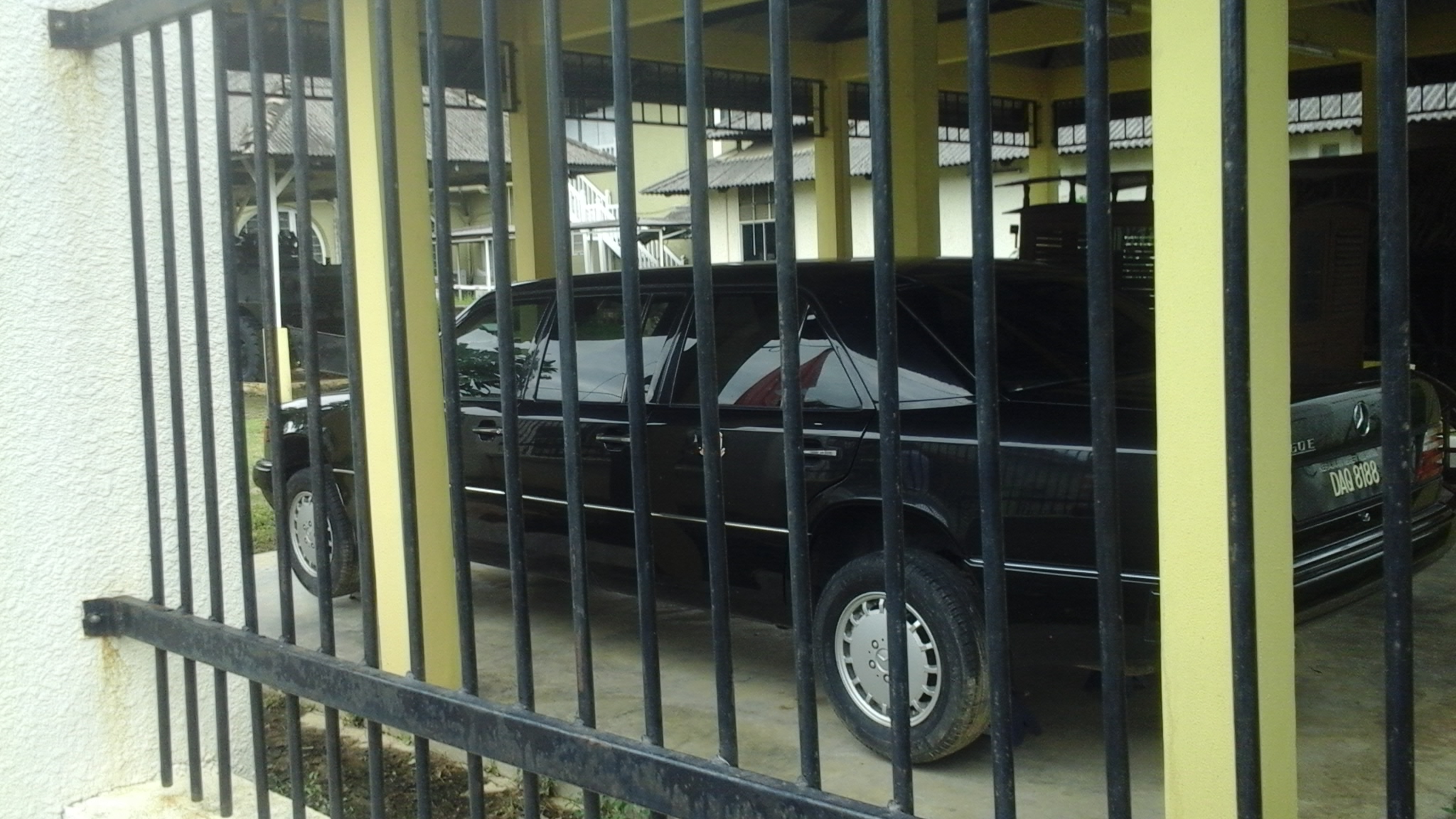 DAQ 8188, Mercedes-Benz E-Klasse 1st gen Stretch (V124), 1984­–1995