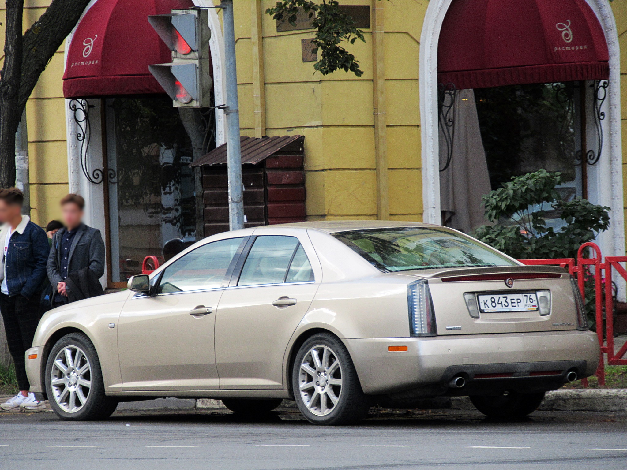 к 843 ер 76, Cadillac STS 
