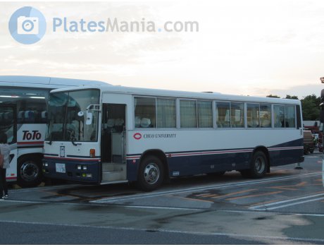八王子 200 は 196, Nissan Diesel Space Runner RM