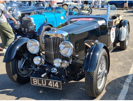 BLU 414, Aston Martin