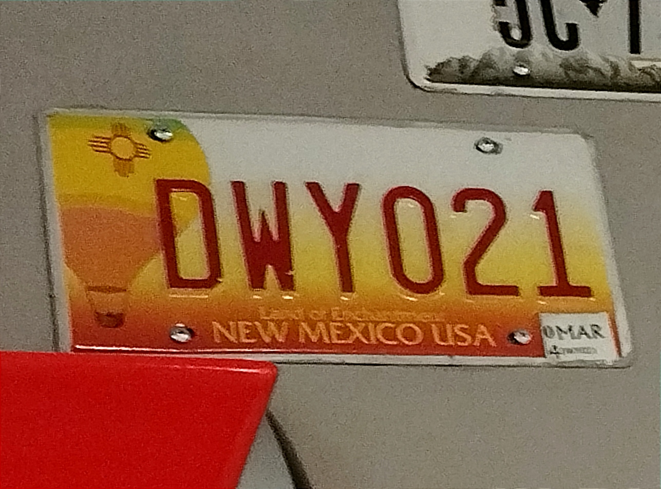 DWY021, License plate without vehicle 
