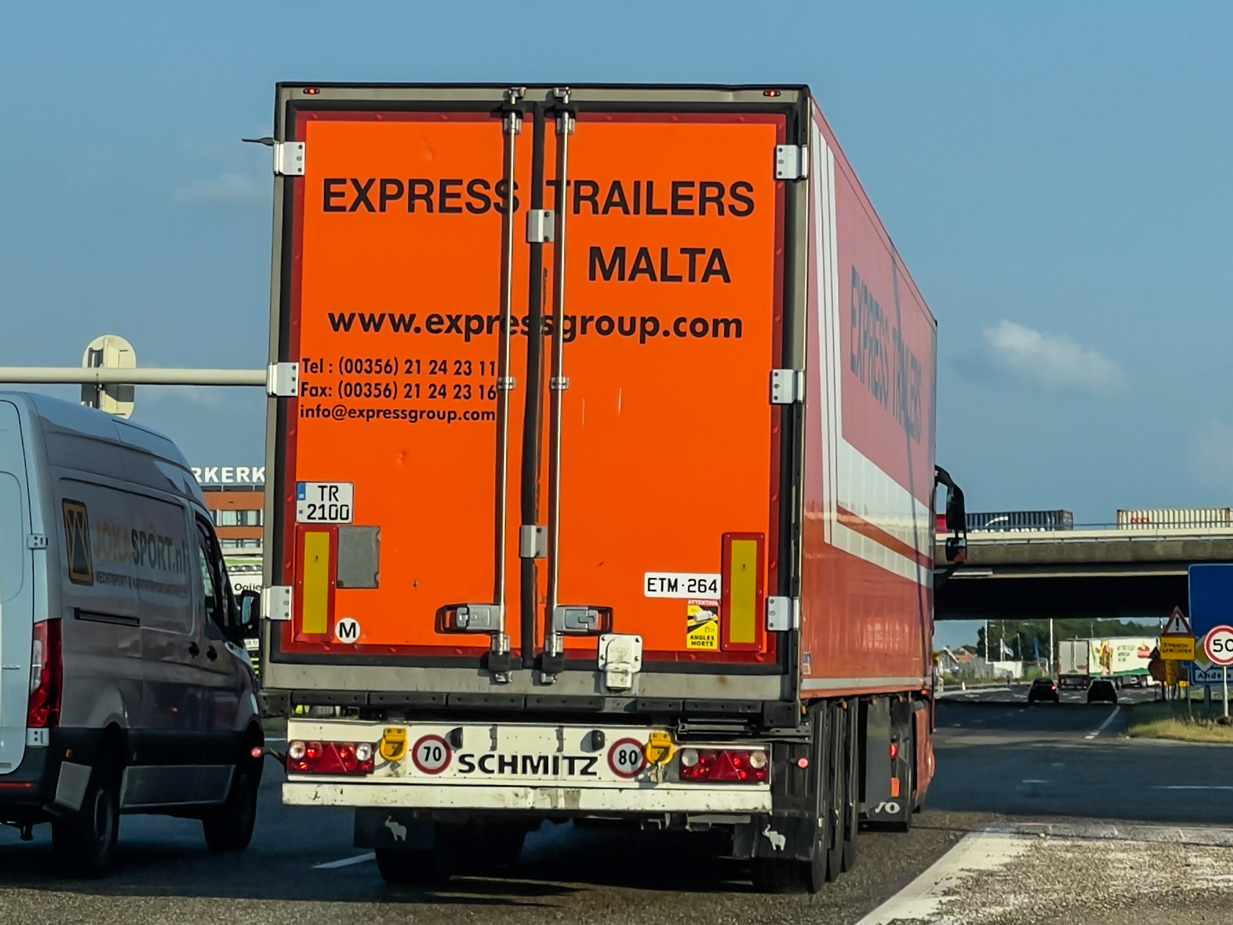 TR 2100, Schmitz SKO 