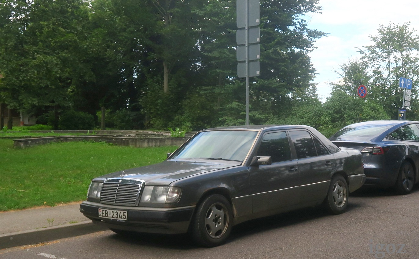 EB-2345, Mercedes-Benz E-Klasse 1st gen Sedan (W124), 1984­–1995