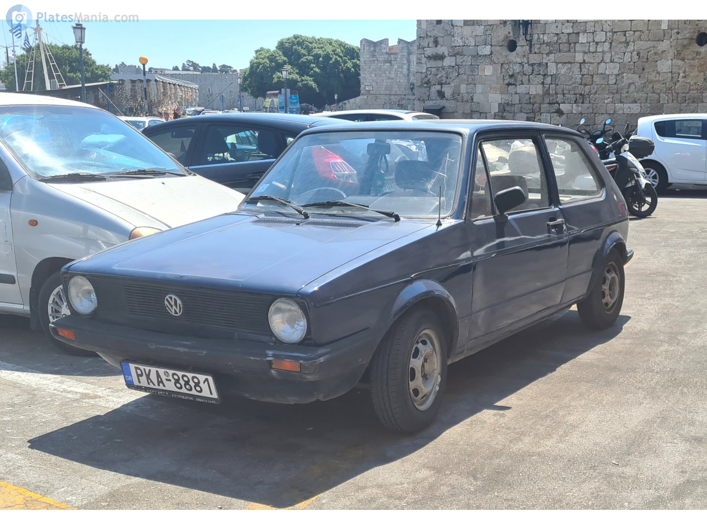 PKA-8881, Volkswagen Golf 1st gen 3-door Hatch (17), 1974–1984