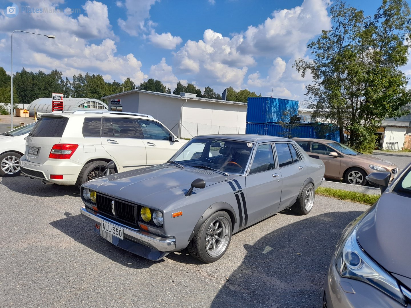 ALL-350, Datsun Bluebird 5th gen Sedan (810), 1976–1979